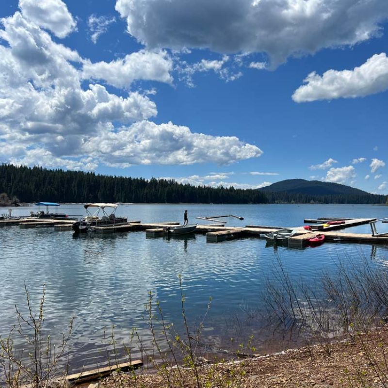 Fish Lake, Oregon photo by Robin Gotfrid