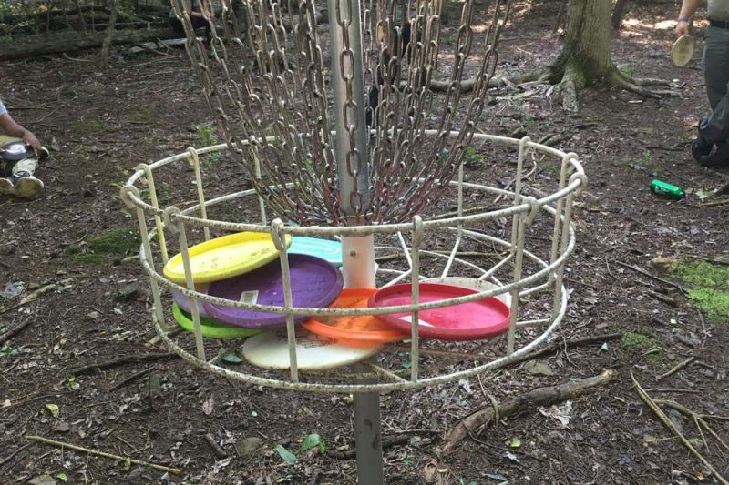disc golf basket