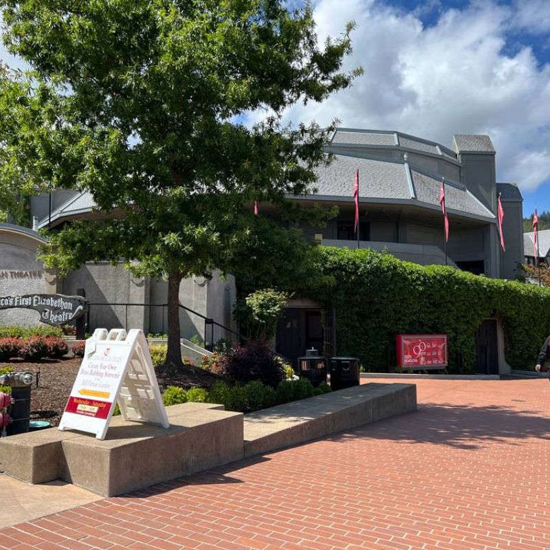 Oregon Shakespeare Festival Allen Elizabethan Theatre photo by Robin Gotfrid